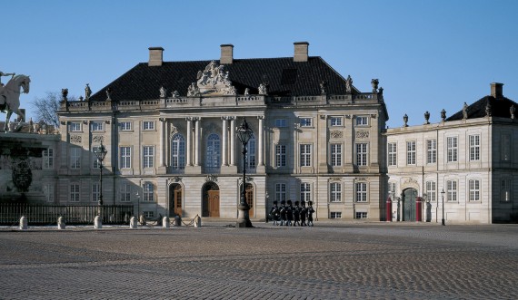 Amalienborg Palace Photo: Roberto Fortuna